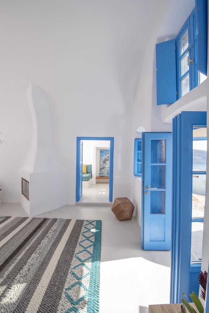 Anemi House & Villas