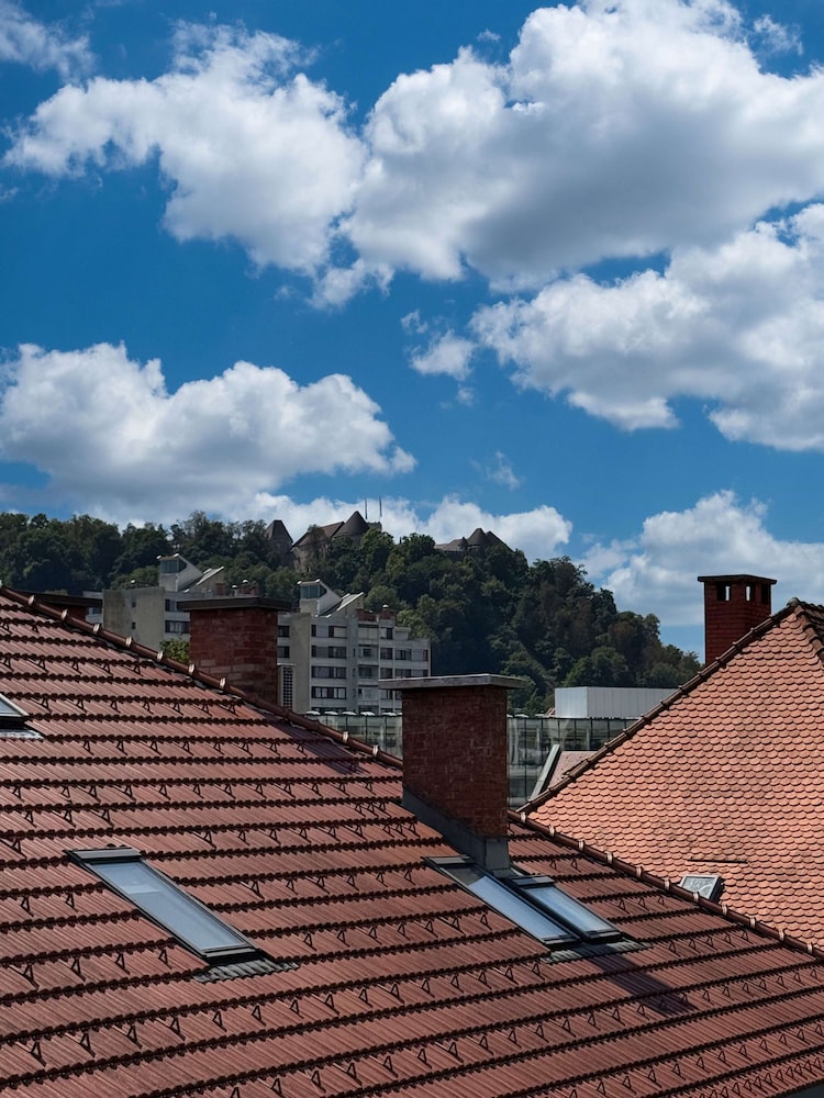 Crown Residence Luxury 2BR in Ljubljana Downtown
