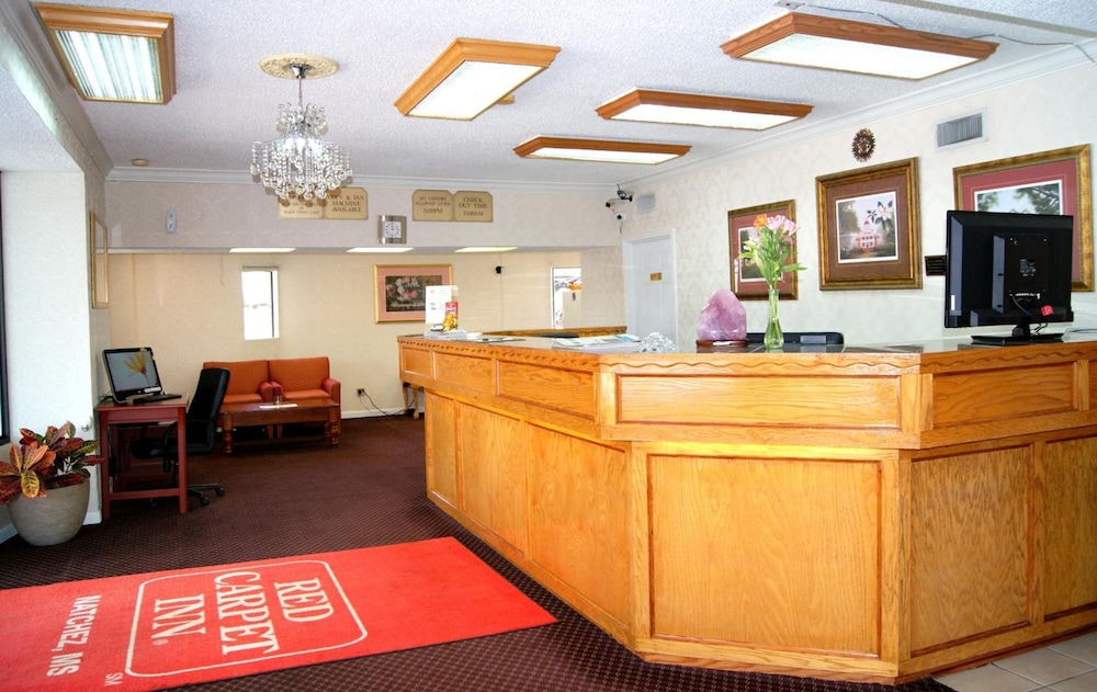 Red Carpet Inn