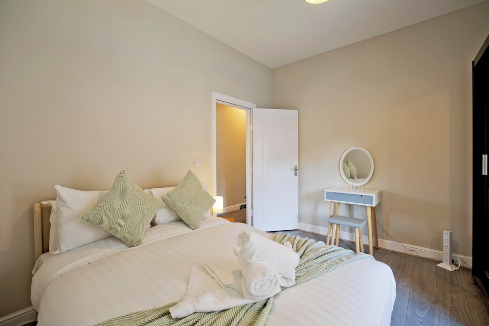 Imperial Barking Road Apartments