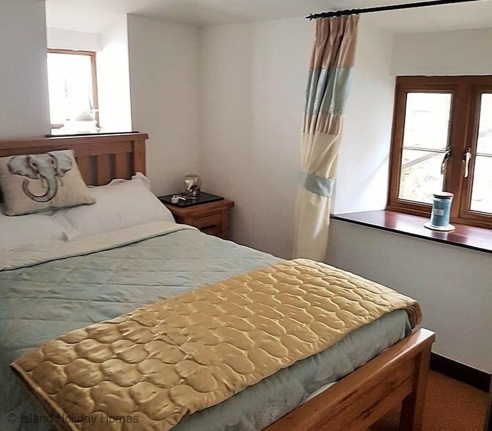 Vectis Cottage