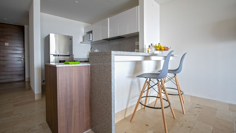 Miyana Luxury Suites