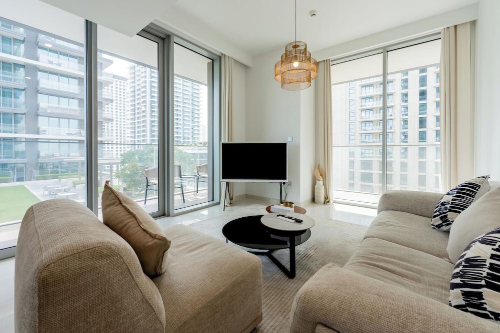 Beach Isle Residences- Emaar Beachfront