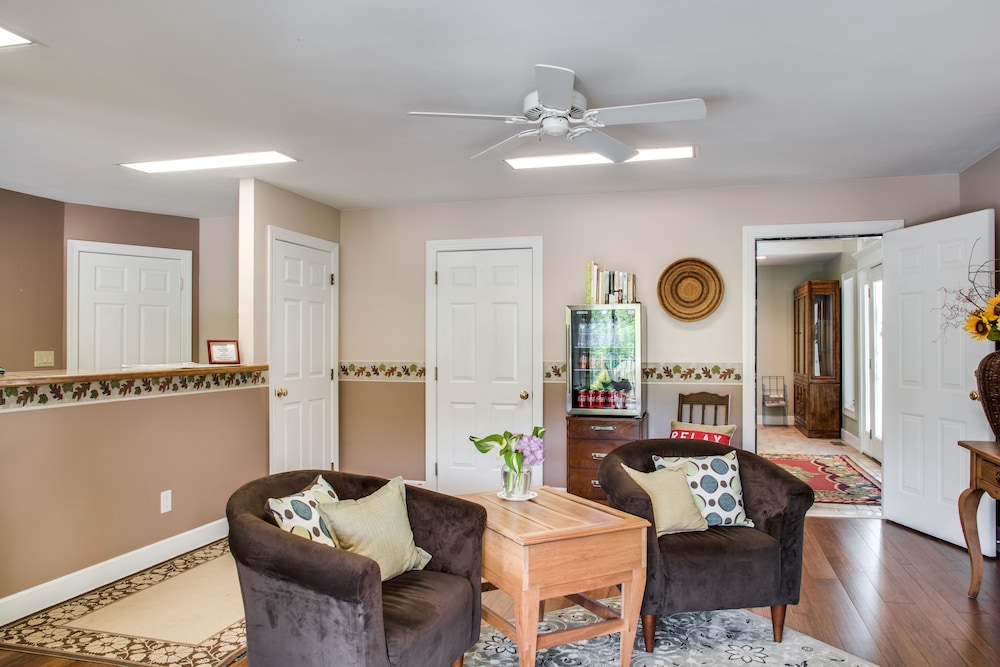 Boxwood Lodge