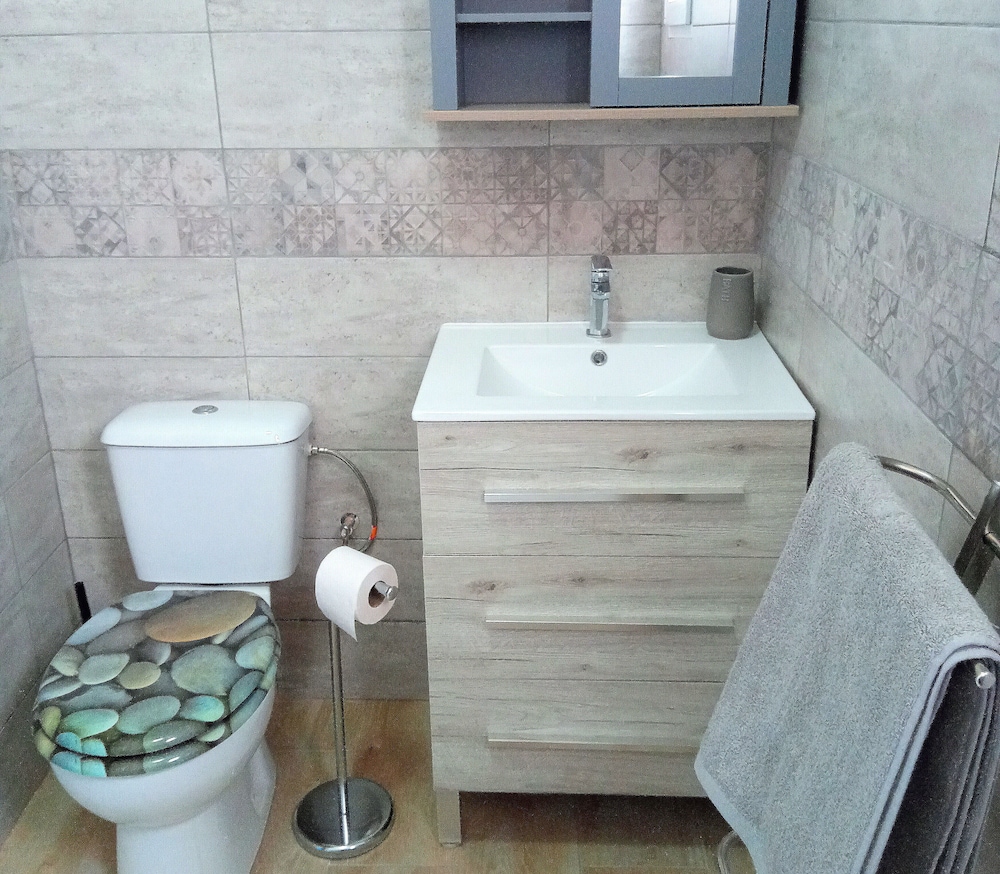 Beachfront House,sea Views Near Historic Cartagena