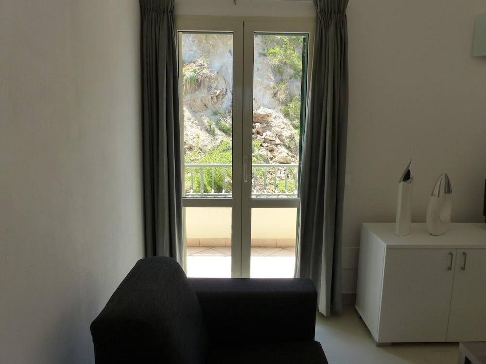 Apartment in Tropea With Sea Views