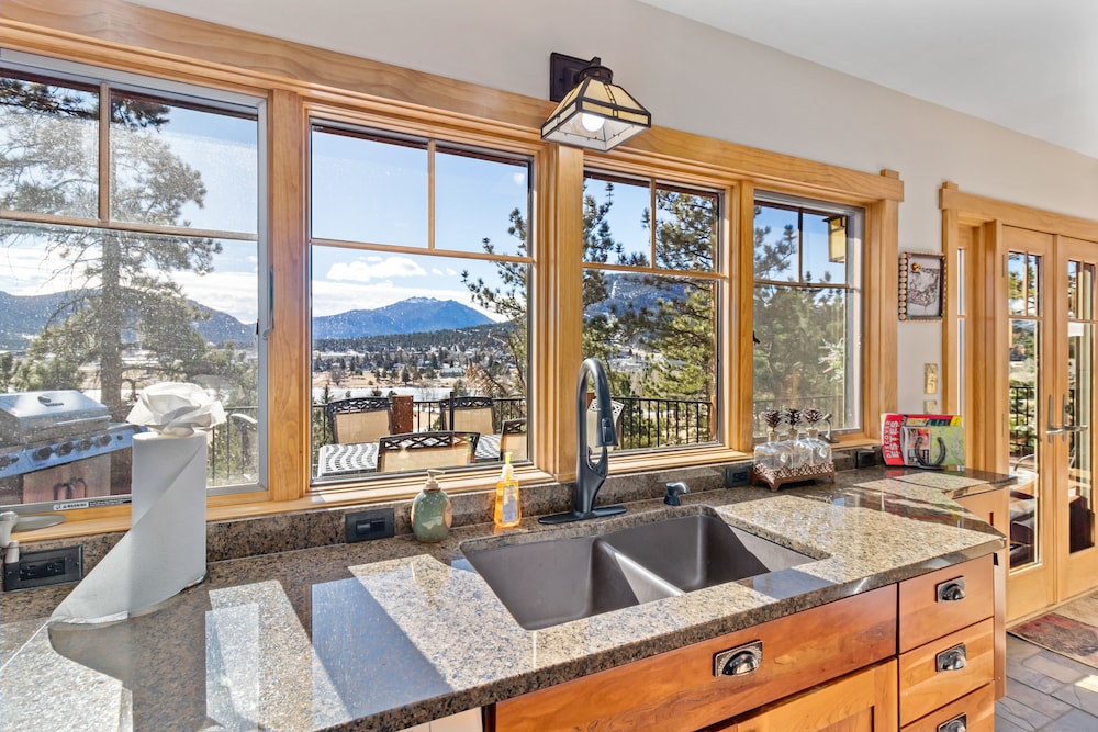 Vista Of Lake Estes By Estes Park Homes 3 Bedroom Home by RedAwning - Property Image 18