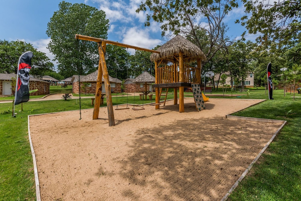 Lake Texoma Lodge and Resort