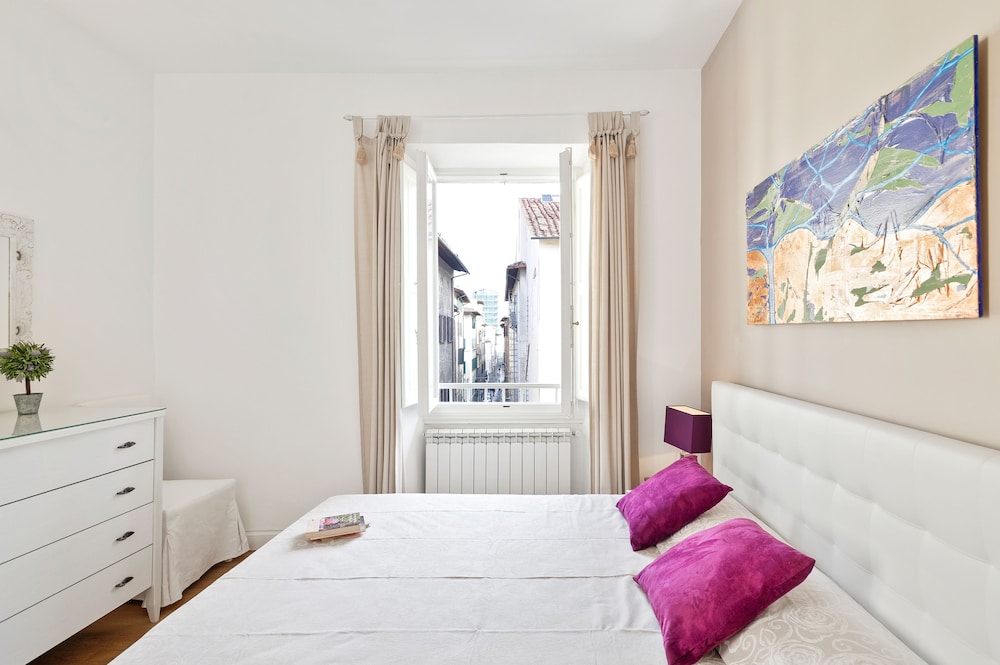 Santa Croce Stylish Flat