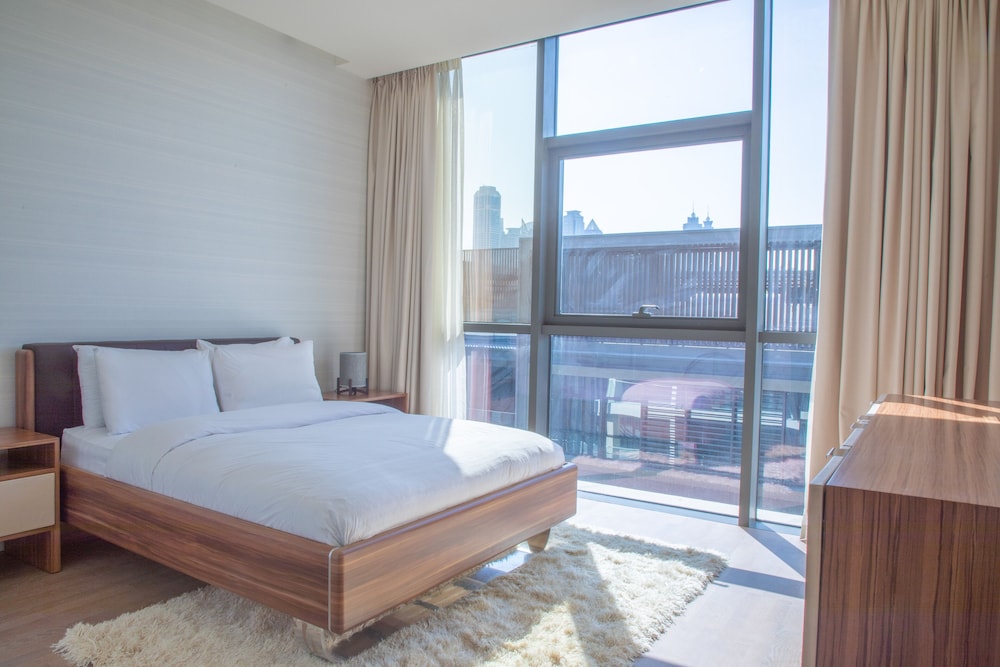 Nasma Luxury Stays - City Walk