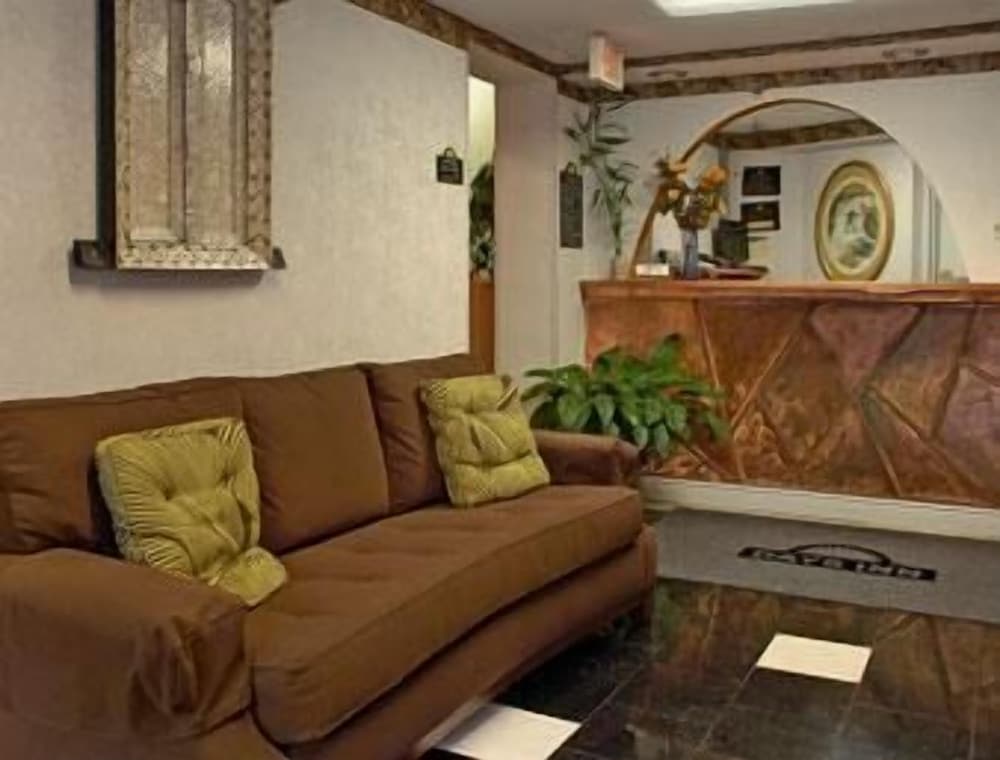 Days Inn by Wyndham Ridgefield - Property Image 18