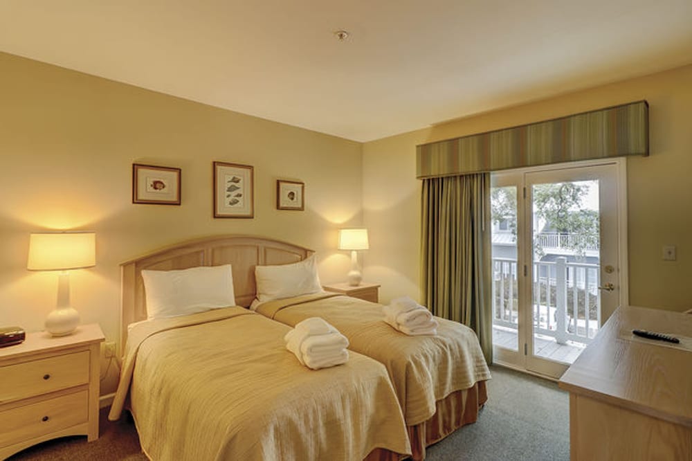 Beaufort Vacations - Ocean Palm Villas by Hilton Head Properties - Property Image 3