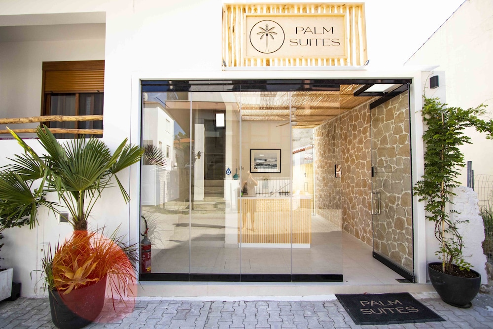 Palm Residences photo 2