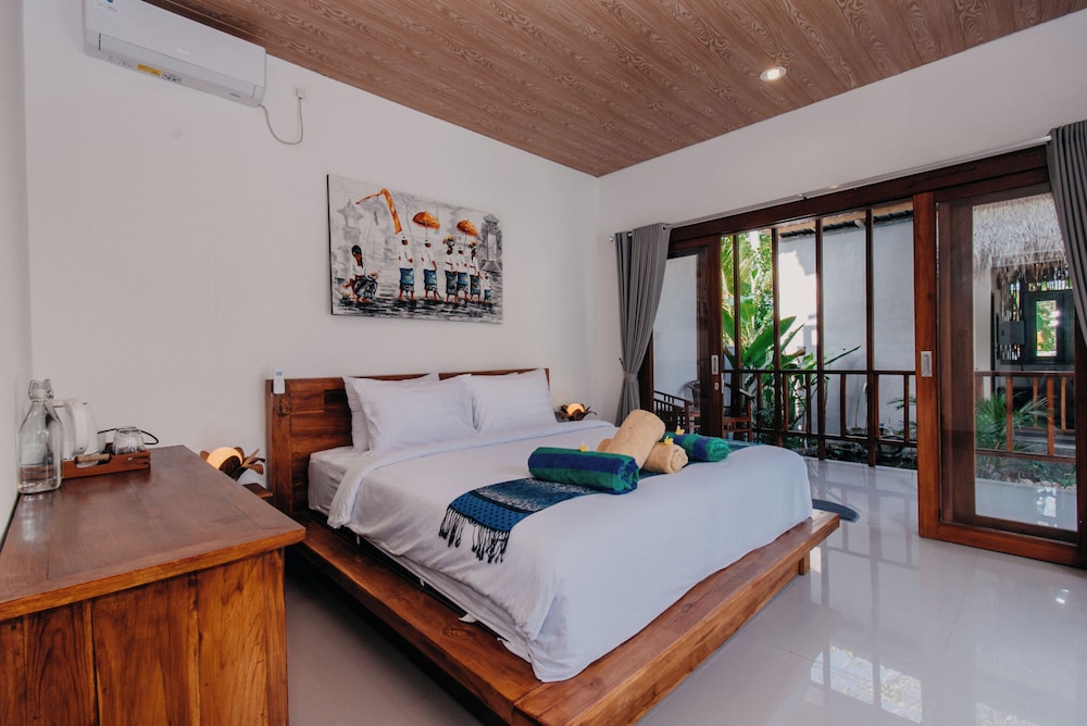 28 Degrees Lembongan