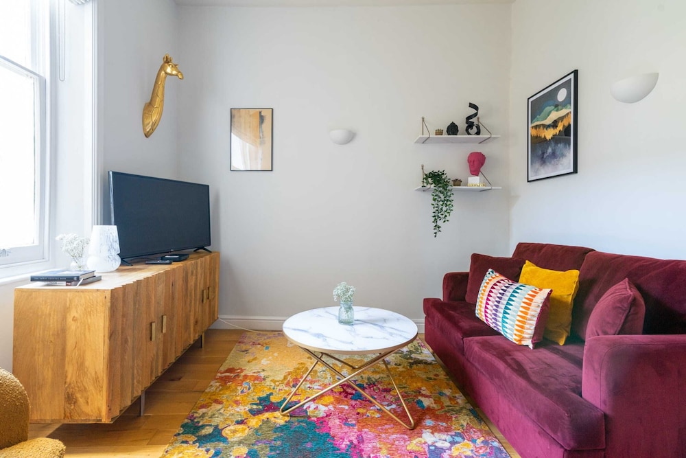 Fantastic Earls Court Flat