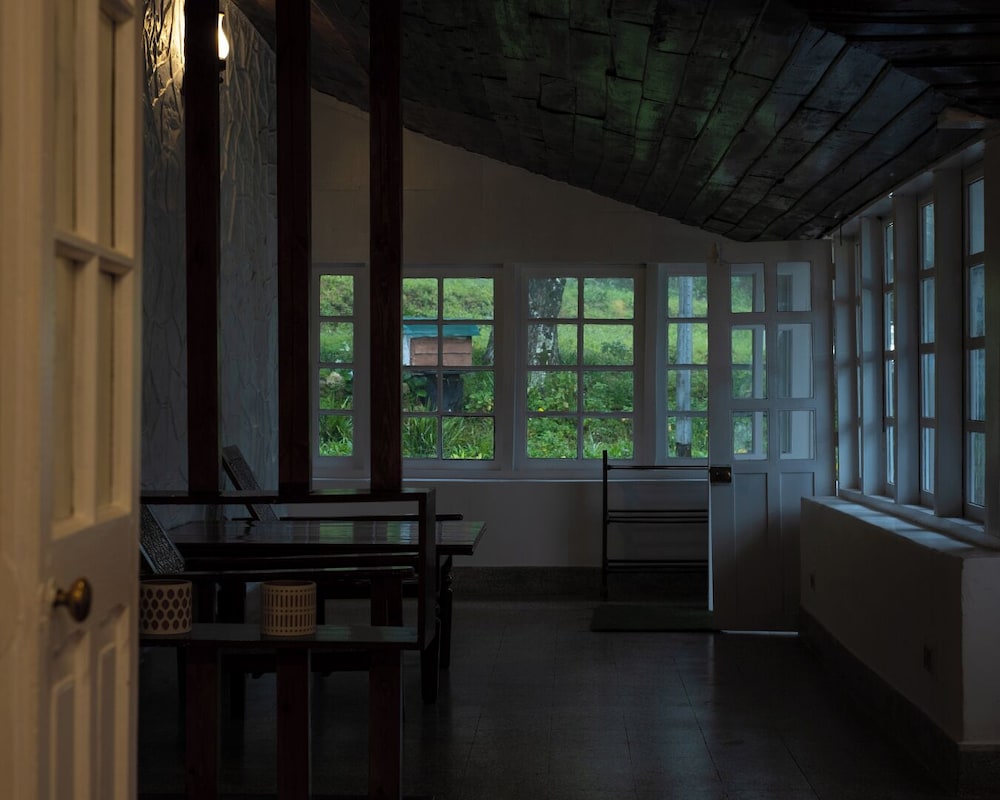 Tentgram Bungalow Suryanelli