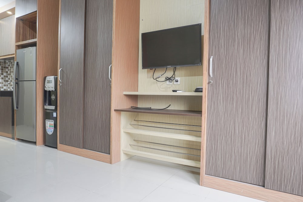 Simply And Homey Studio Apartment At Park View Condominium