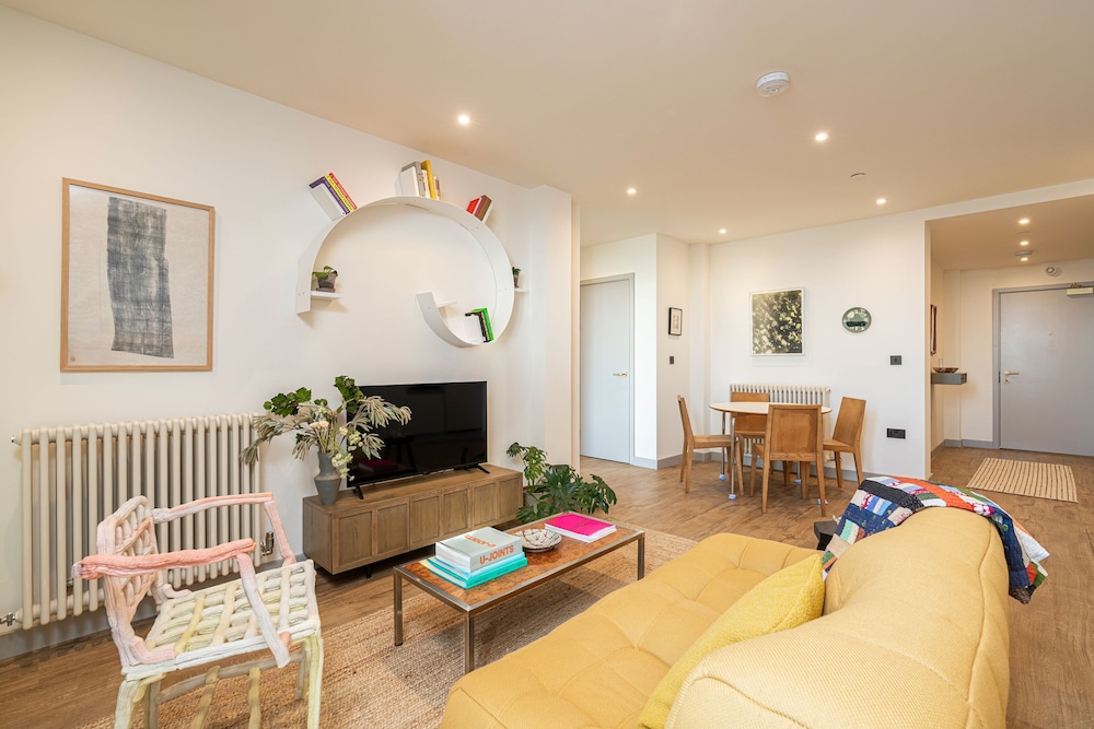 The Eades Store Projects 1 Bed