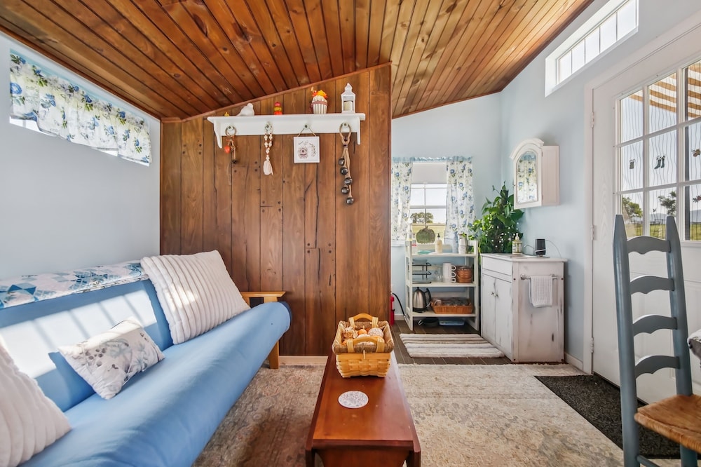 Cozy Tiny Home Retreat On Shenandoah Valley Farm 1 Bedroom Cabin