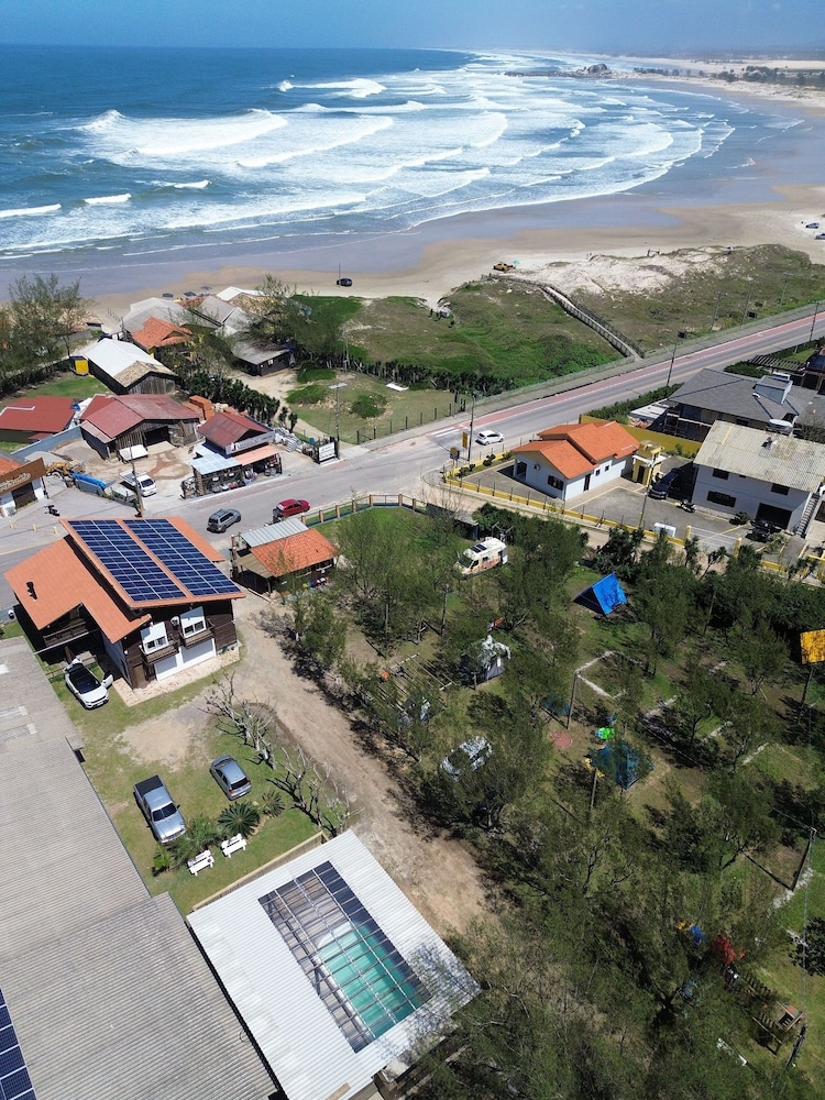 Pousada Cardoso Surf Camping - Laguna - SC