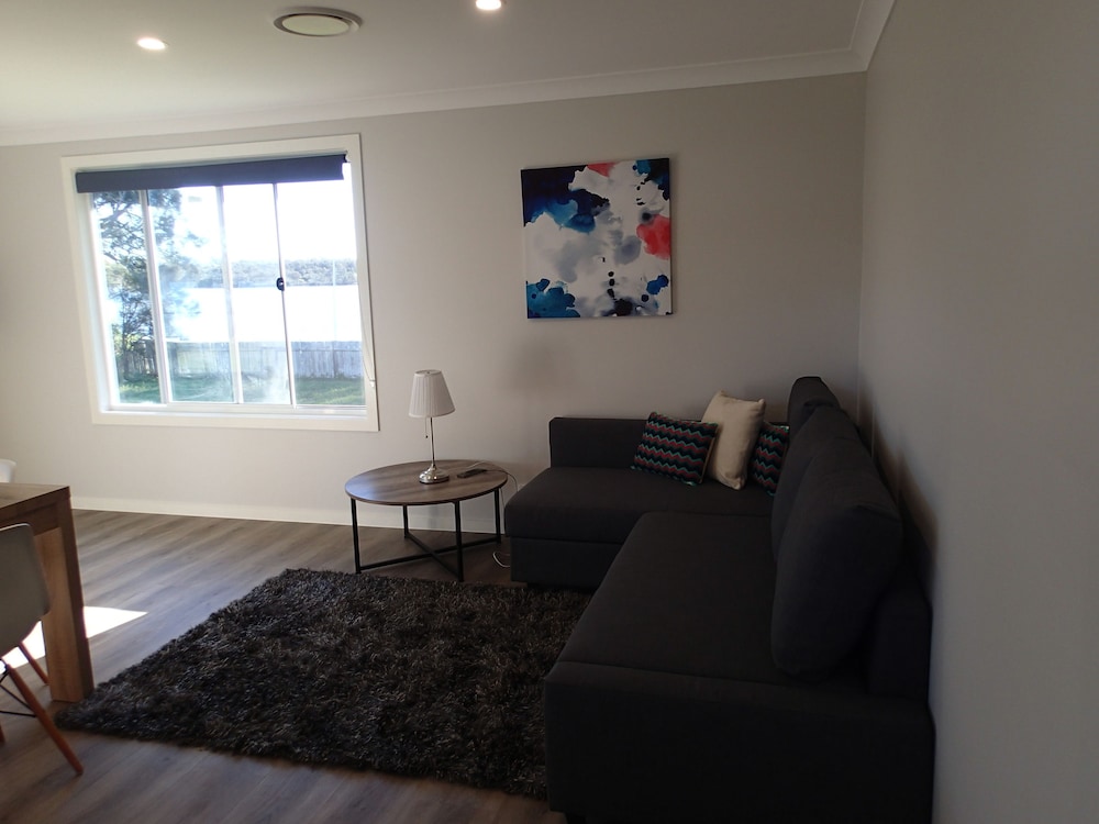 Dungowan Waterfront Apartments