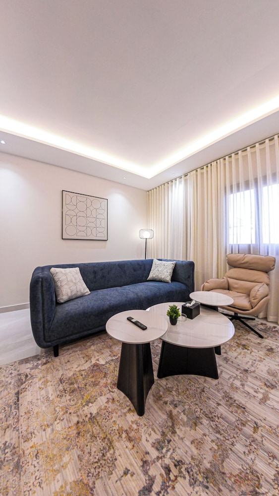 Hometel Rawda