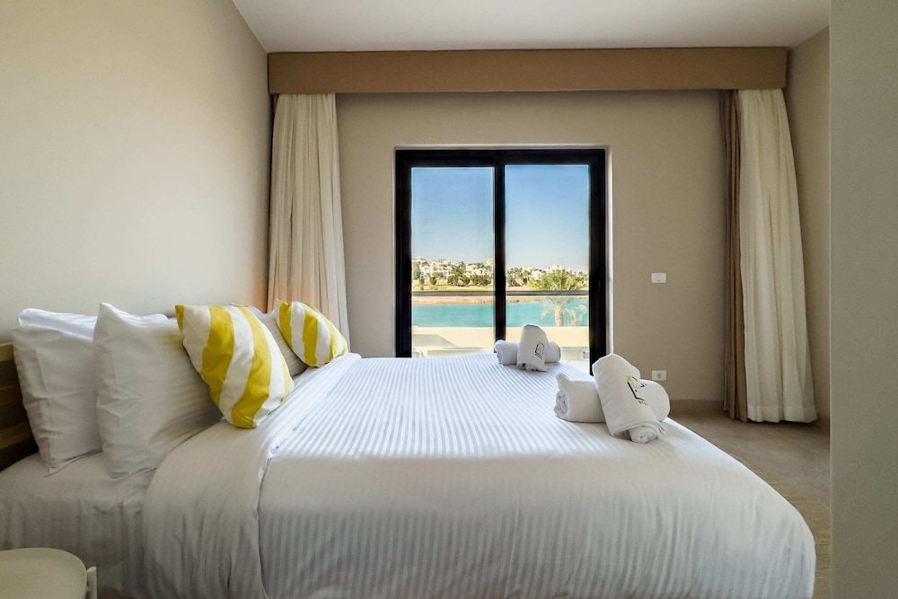 Xuru Stays I Sundown Symphony 4mbdr Villa @ Joubal El Gouna