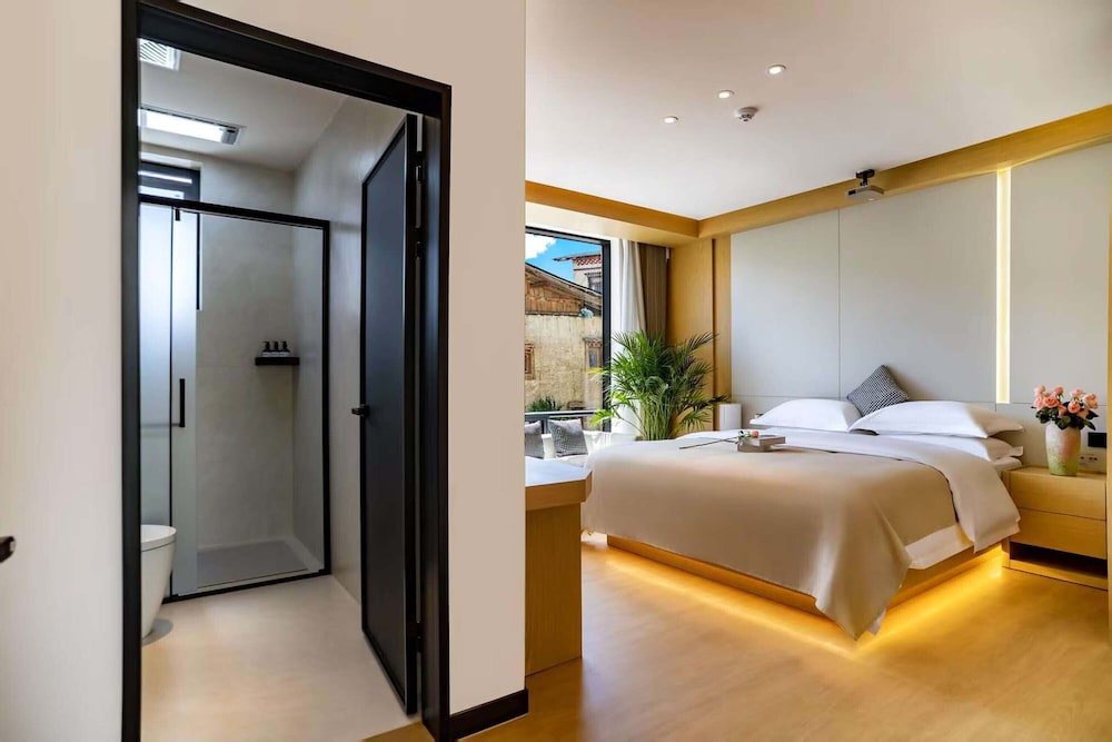 Xuejian Homestay