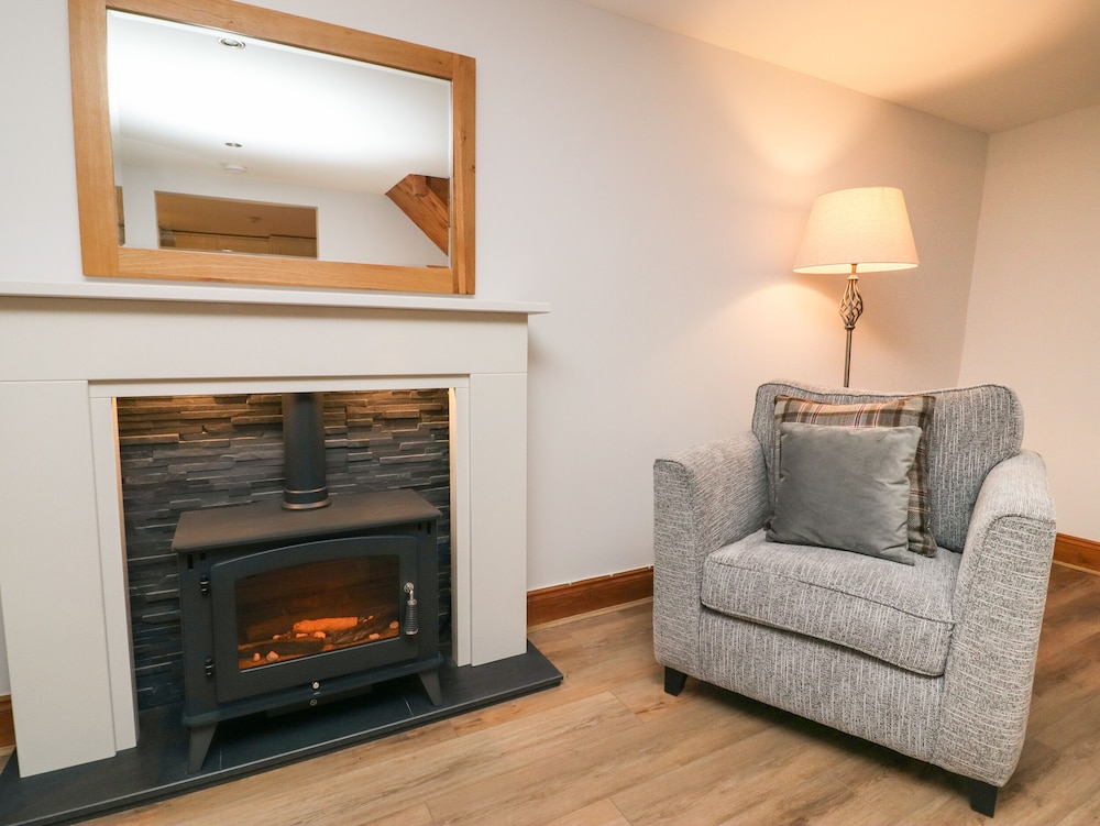 Fryston Cottage