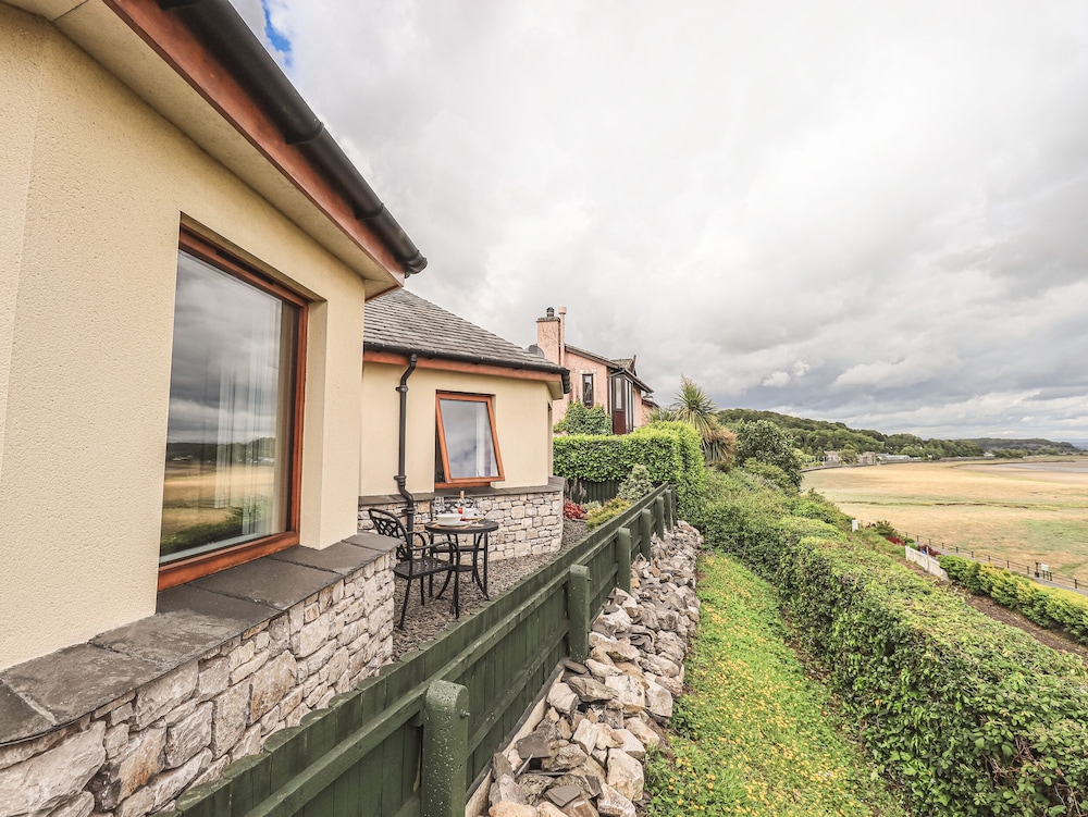 Oversands Cottage