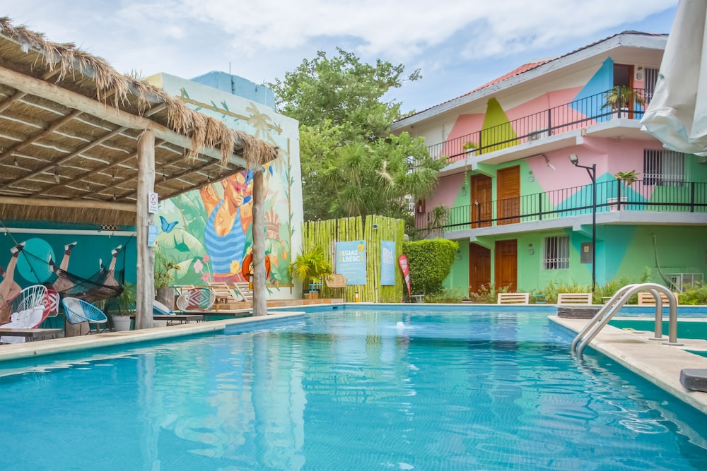 Nílu Cancun Downtown by Selina