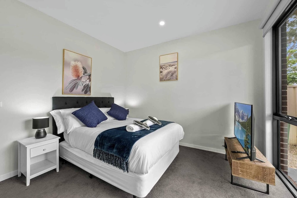 Luxurious Townhouse7 km to CBD