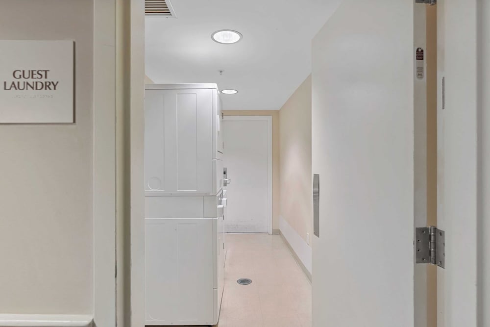 2 Resort Studios by Avantstay Sleeps 8, Pool, Shuttle, Tennis, Near Baytowne & Beach