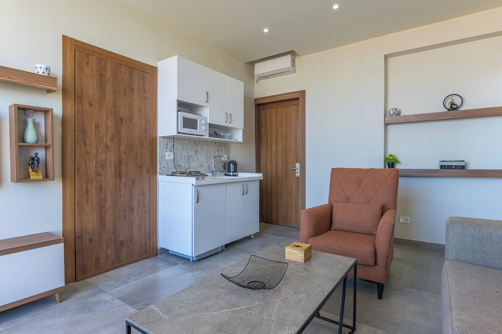 Gate 9 Tower -Studios & Apts Mar Mikhael