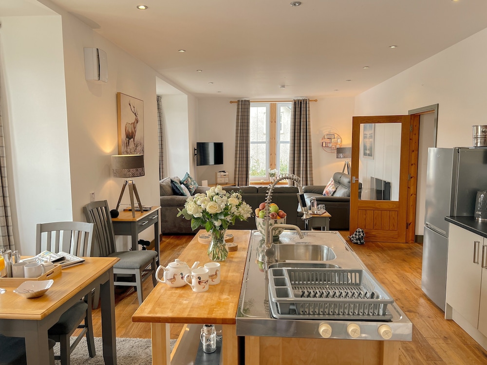 Loch Ness Gate House Apartments
