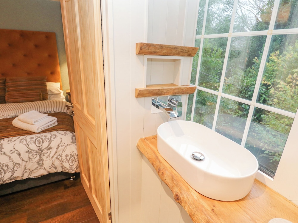 Dowager Cottage