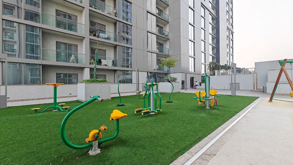 Lavish 2BR Apartment in Sobha Creek Vistas Reserve