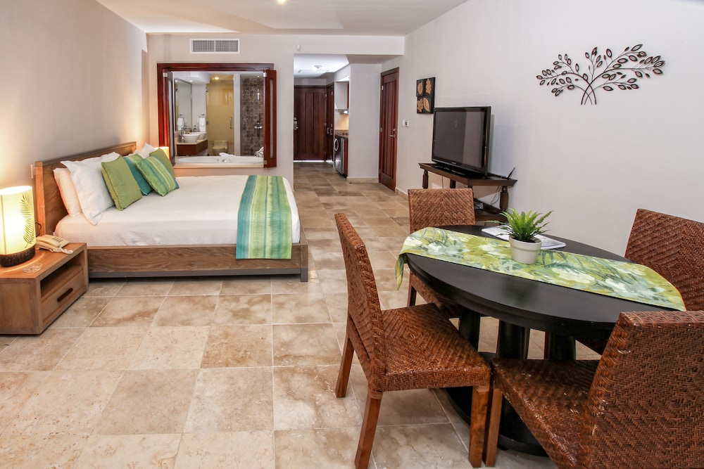 Punta Palmera Cap Cana by Essenza Retreats