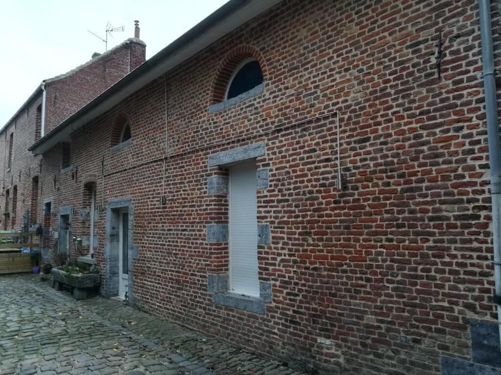 Photo 44