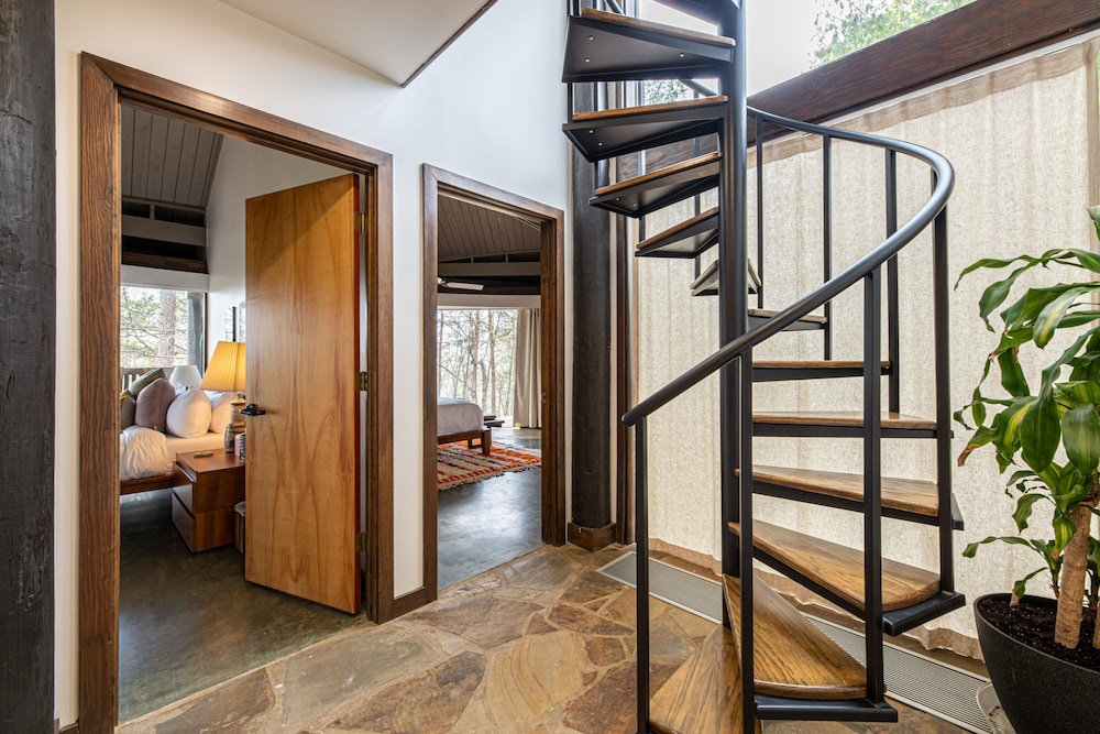 Belltop Architectural Wonder on Private Mountain