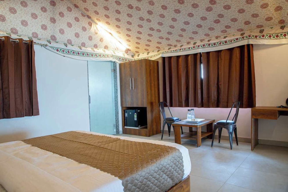 Stayguru Road to Heaven Resort