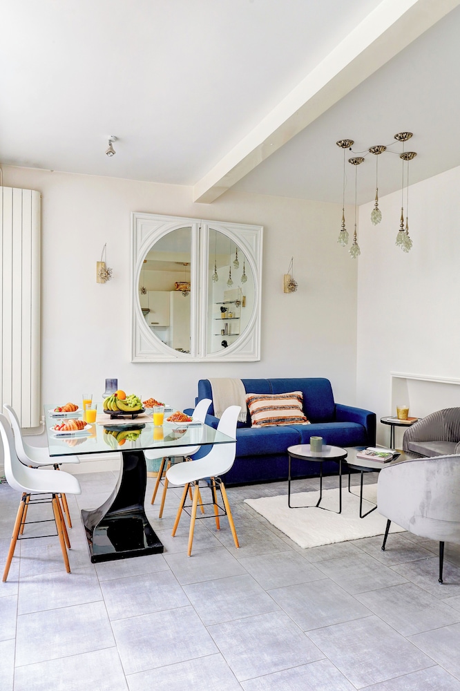 Stylish 1BR by Luxembourg Garden