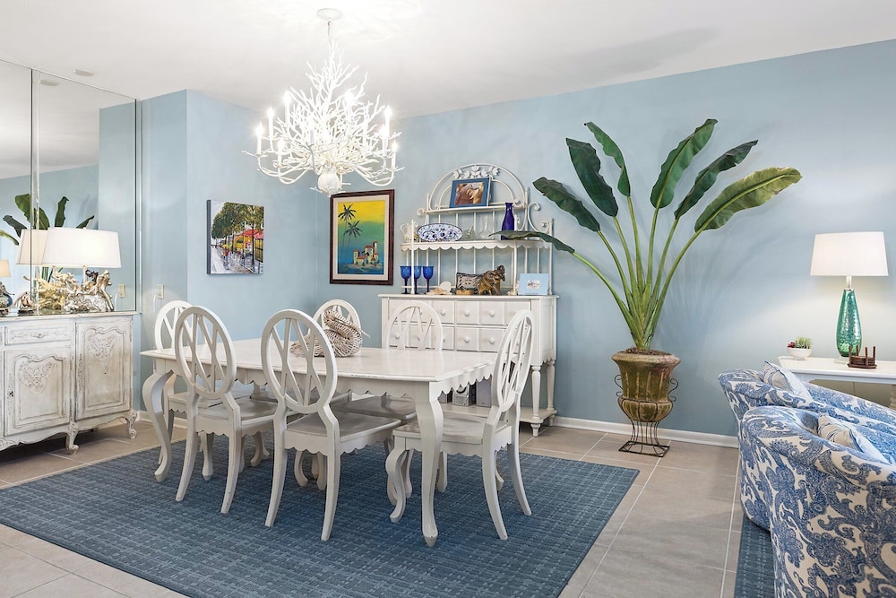 Romar House by Southern Vacation Rentals