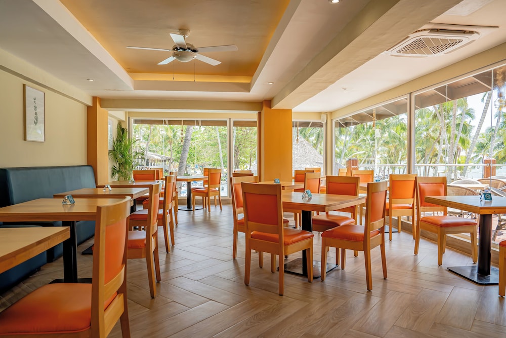 Coral Costa Caribe Beach Resort - All Inclusive - Property Image 115