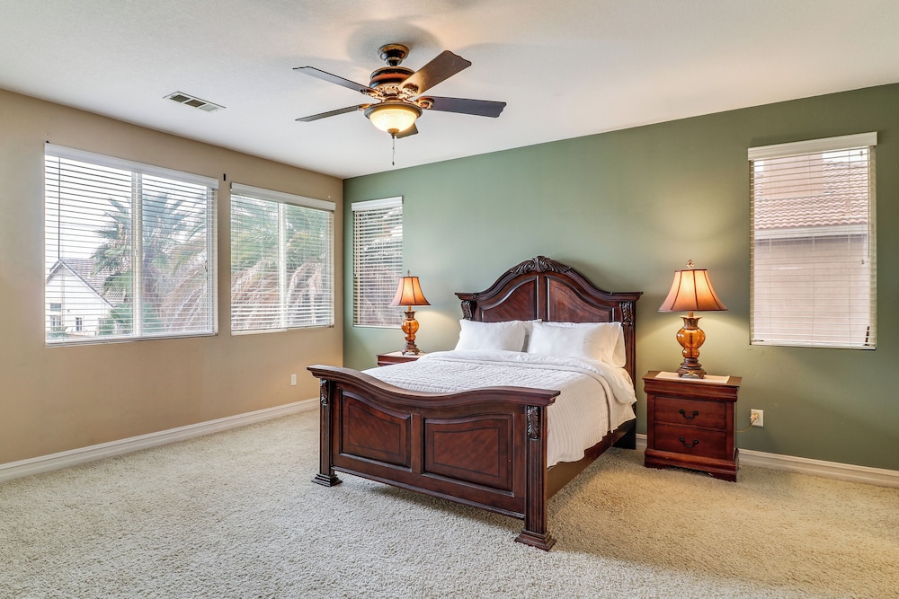 Pool, Patio & Games! Suburban Home in Palmdale