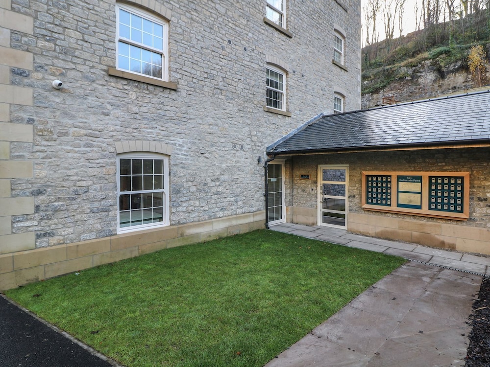 Rock Mill Apartment