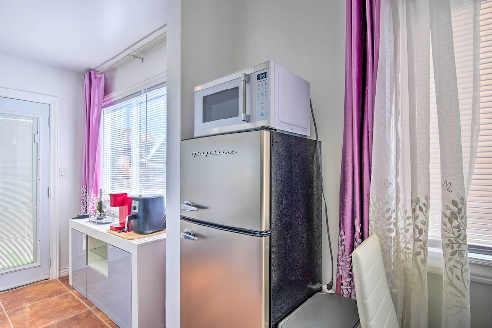 Chatsworth Studio w/ Mountain Views! - Property Image 3