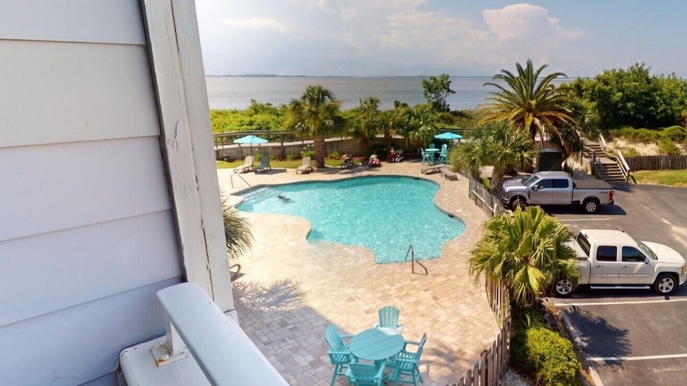 Bay View Villas 2 by Tybee Vacation Rentals