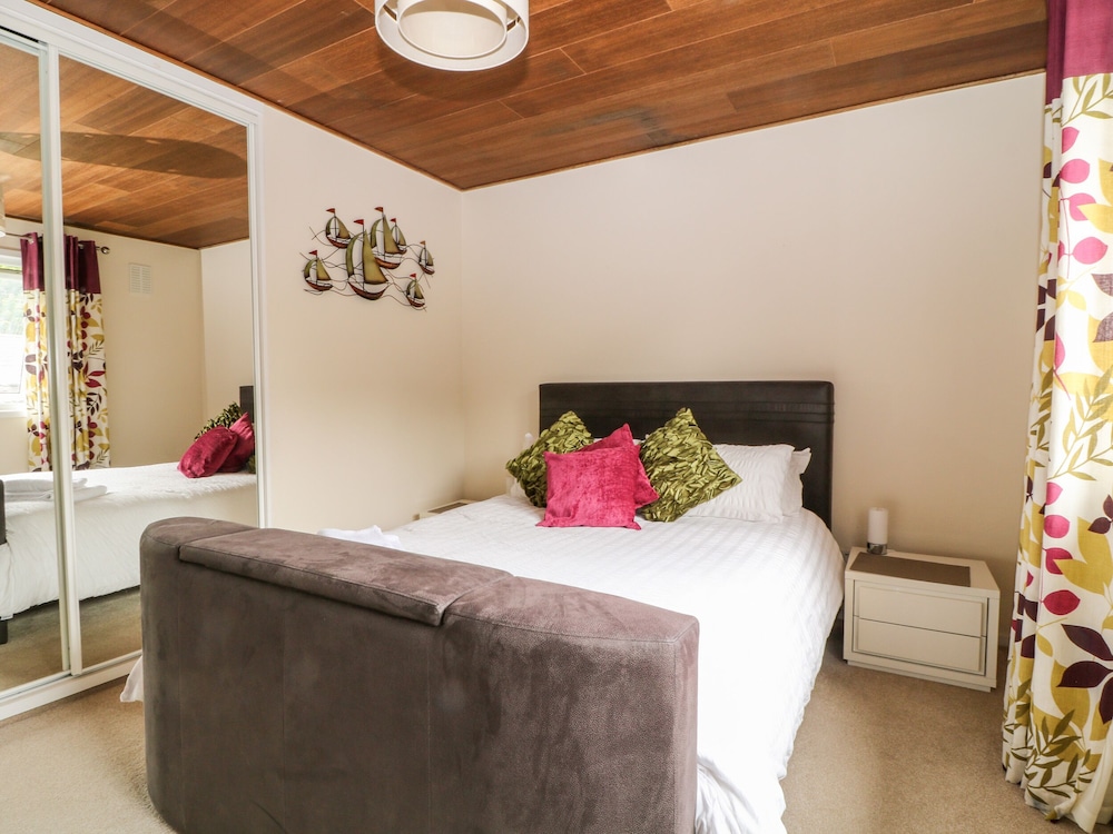 Lodge 27