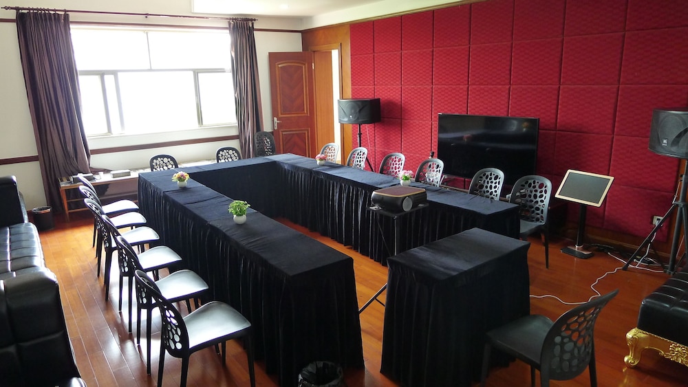 Milake Holiday Villa